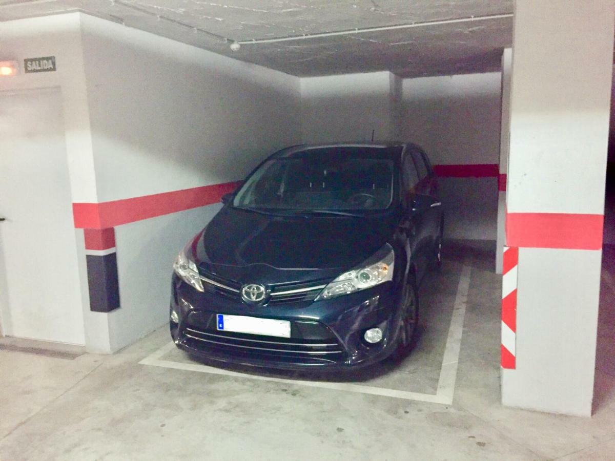 Centro,Corteingles, Y Parking Málaga Buitenkant foto